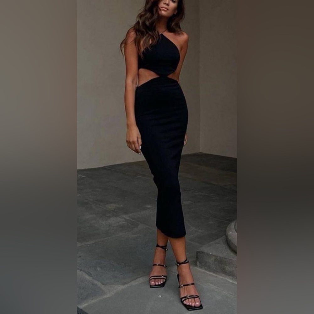 Zara CUT OUT HALTER DRESS